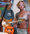 Jimmy - I just sing better with that hand their !!! 